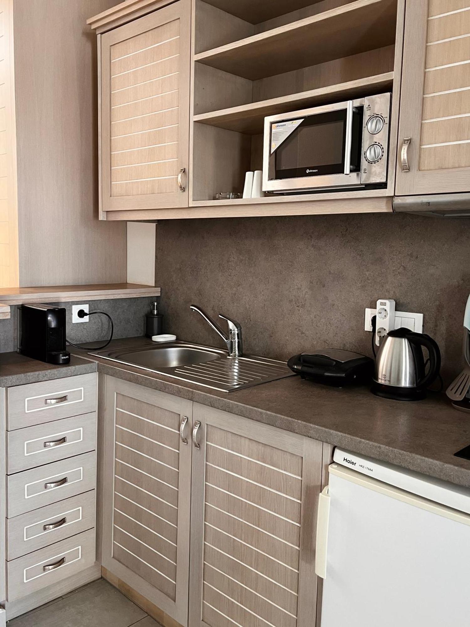 Alona Luxury Villas Arkasa Exteriör bild