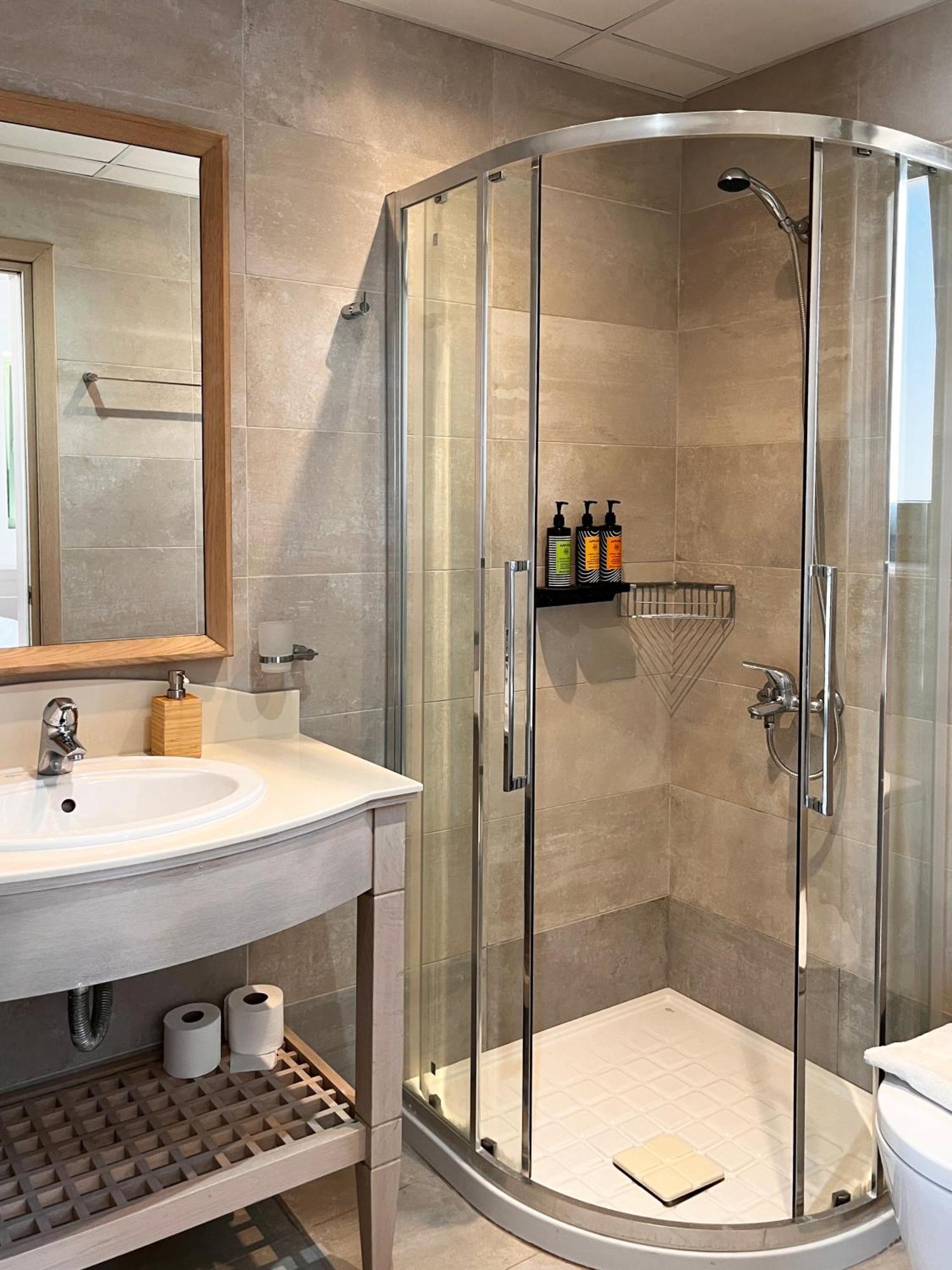 Alona Luxury Villas Arkasa Exteriör bild